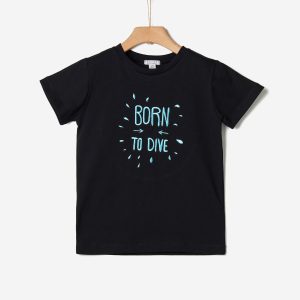T-shirt Μαύρη με Κέντημα Born to Dive yell-oh