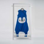 cheimoniatikos-ypnosakos-me-podarakia-2-5-tog-penguin-blue